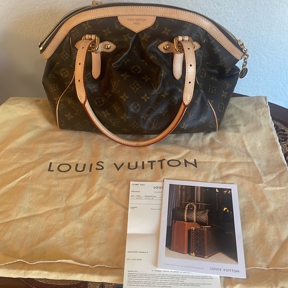 LOUIS VUITTON TIVOLI GM BAG
AUTHENTIC - Picture 12 of 15